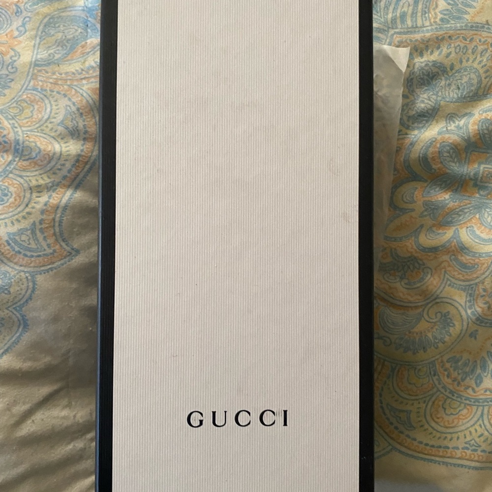 Gucci slides